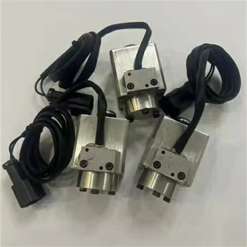 ND499000-6160 6553-81-3211